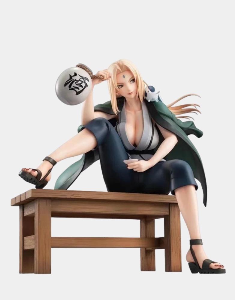 Lady Tsunade Drinking Sake Figure